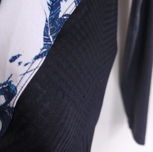 LOLË  sweater - Picture 4 of 6